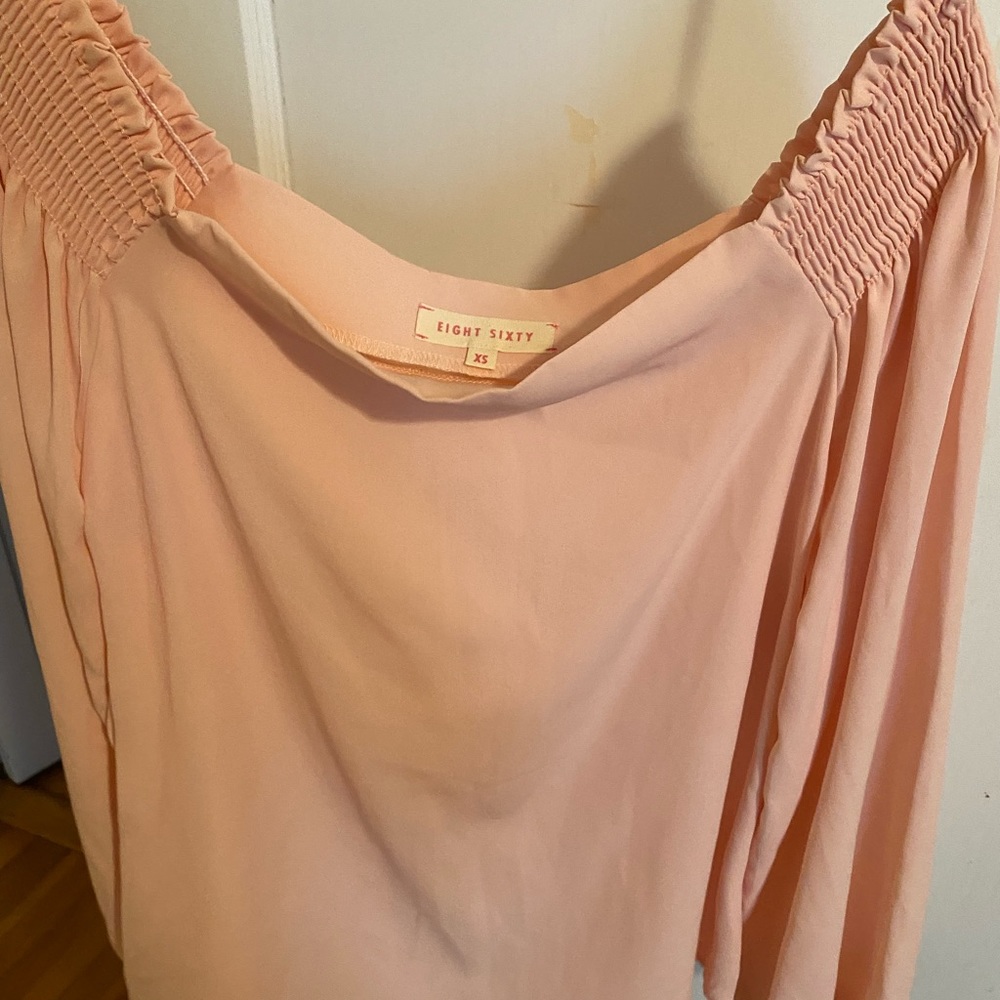 Eight sixty pink womens XS top off the shoulder never worn